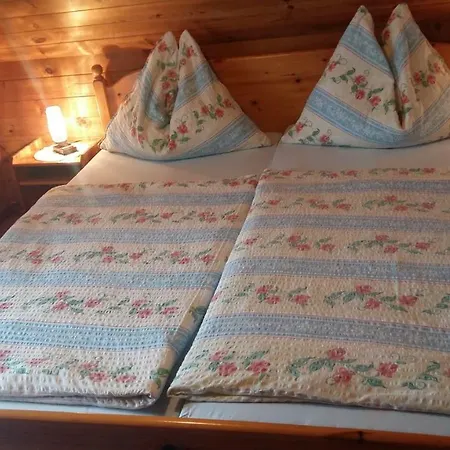 Gross Feriehus Steinreib